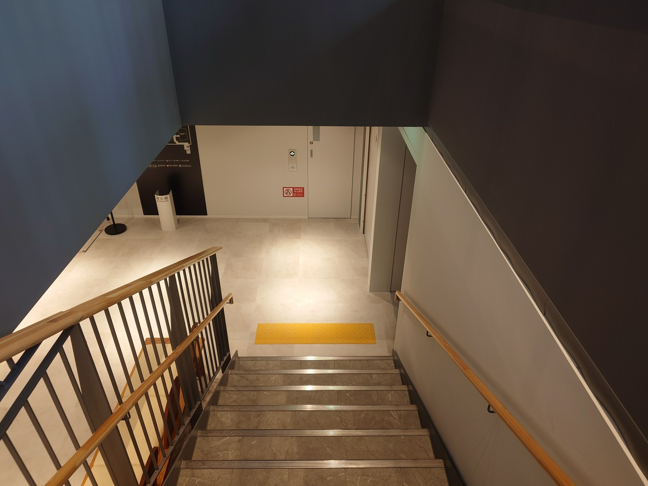 集会室等のある地下1階へ（その2）