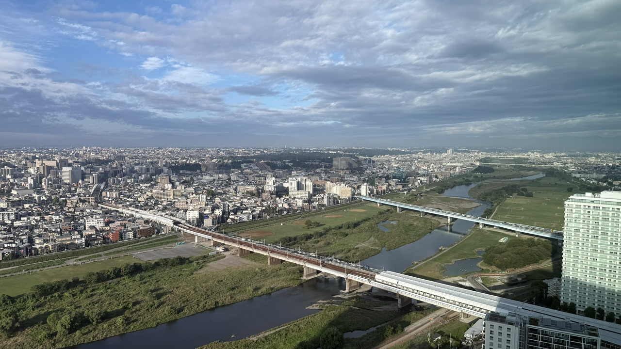 多摩川と田園都市線の線路を望む ＠ The 30th Dining Bar