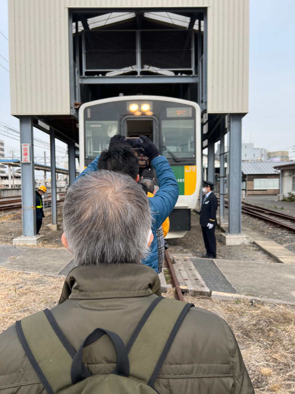 再び、キハE130車内へ