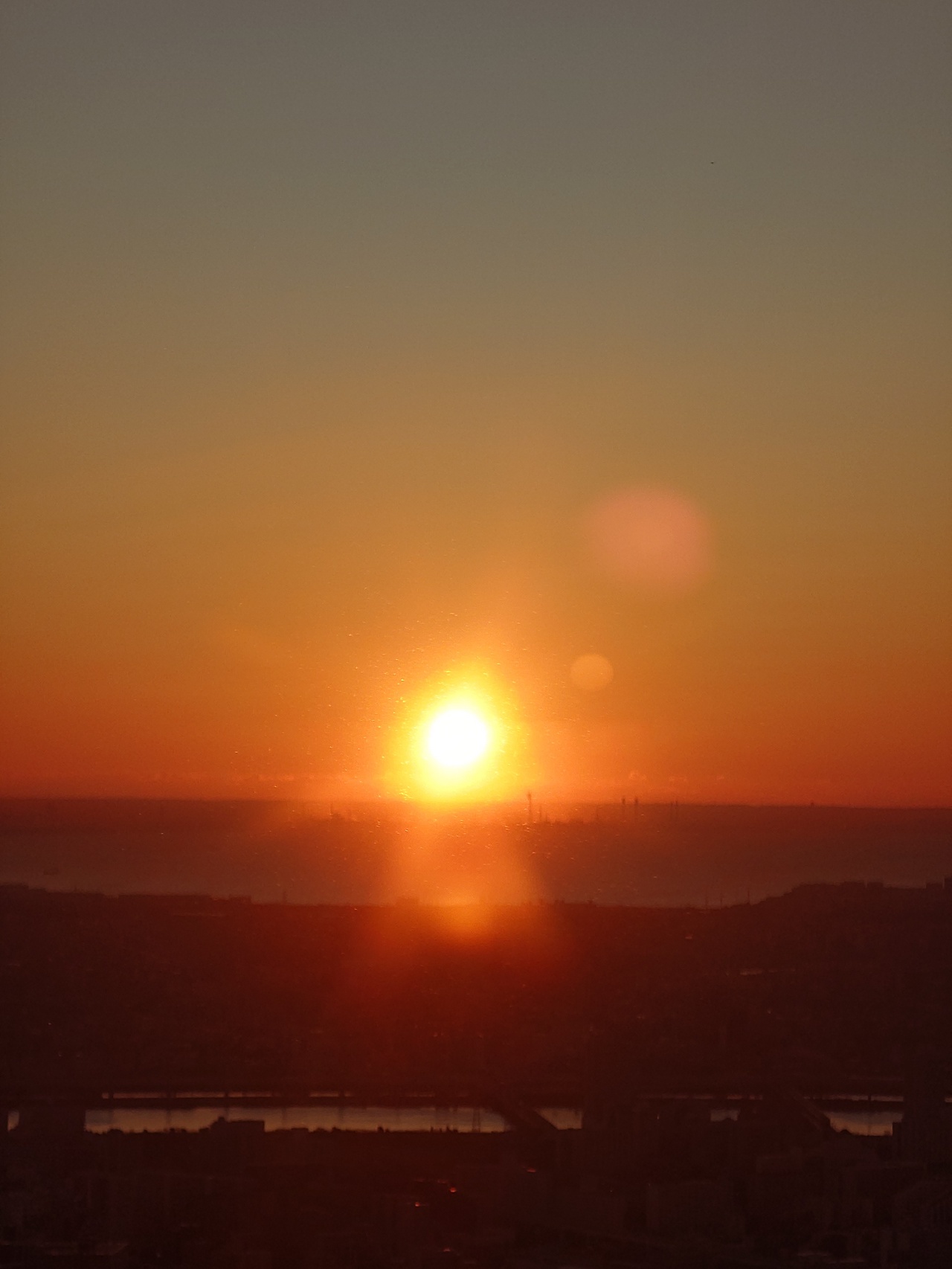 東京スカイツリーで撮影した2025年初日の出