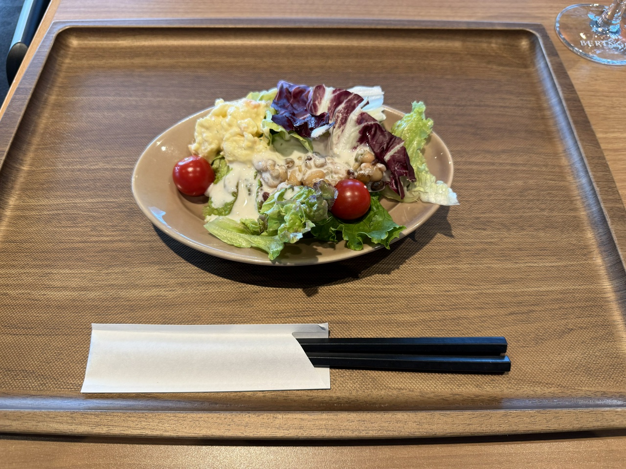 サラダバーとかあると自分の超テキトーな性格を思い知らされる ＠ The 30th Dining Bar