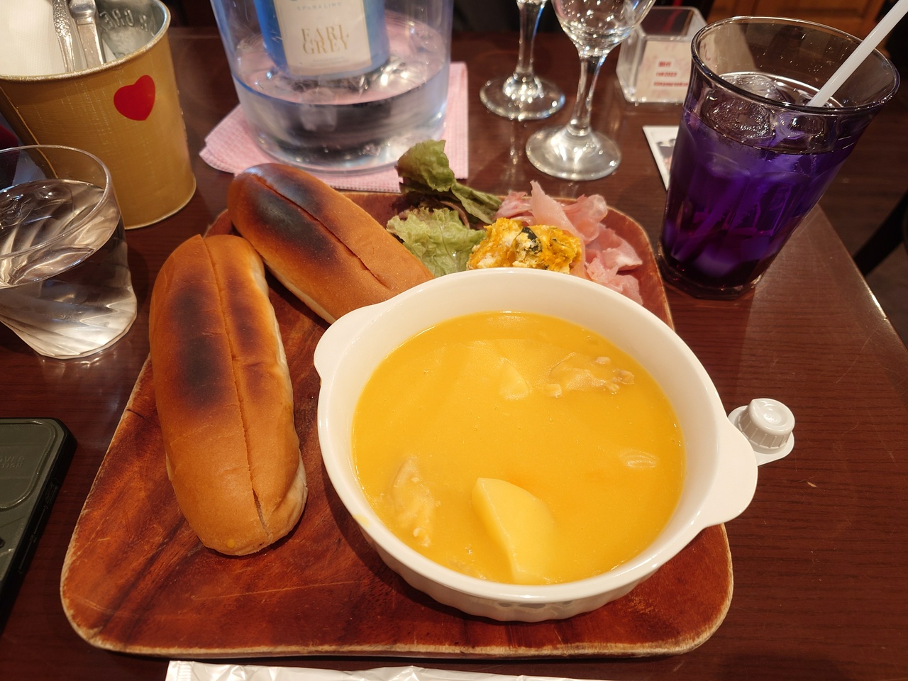 フードメニュー「ジャック・オー・ランタン・マジック」