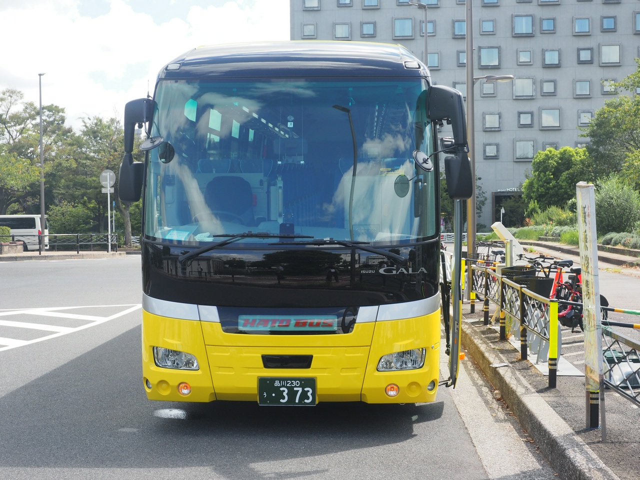 はとバス ＠新木場駅（その2）