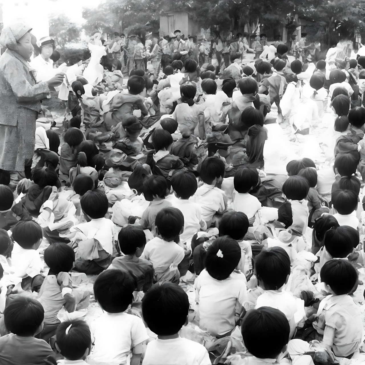 After the World War 2, Japanese poor children tell soldiers of the United States, "Give me chocolates".