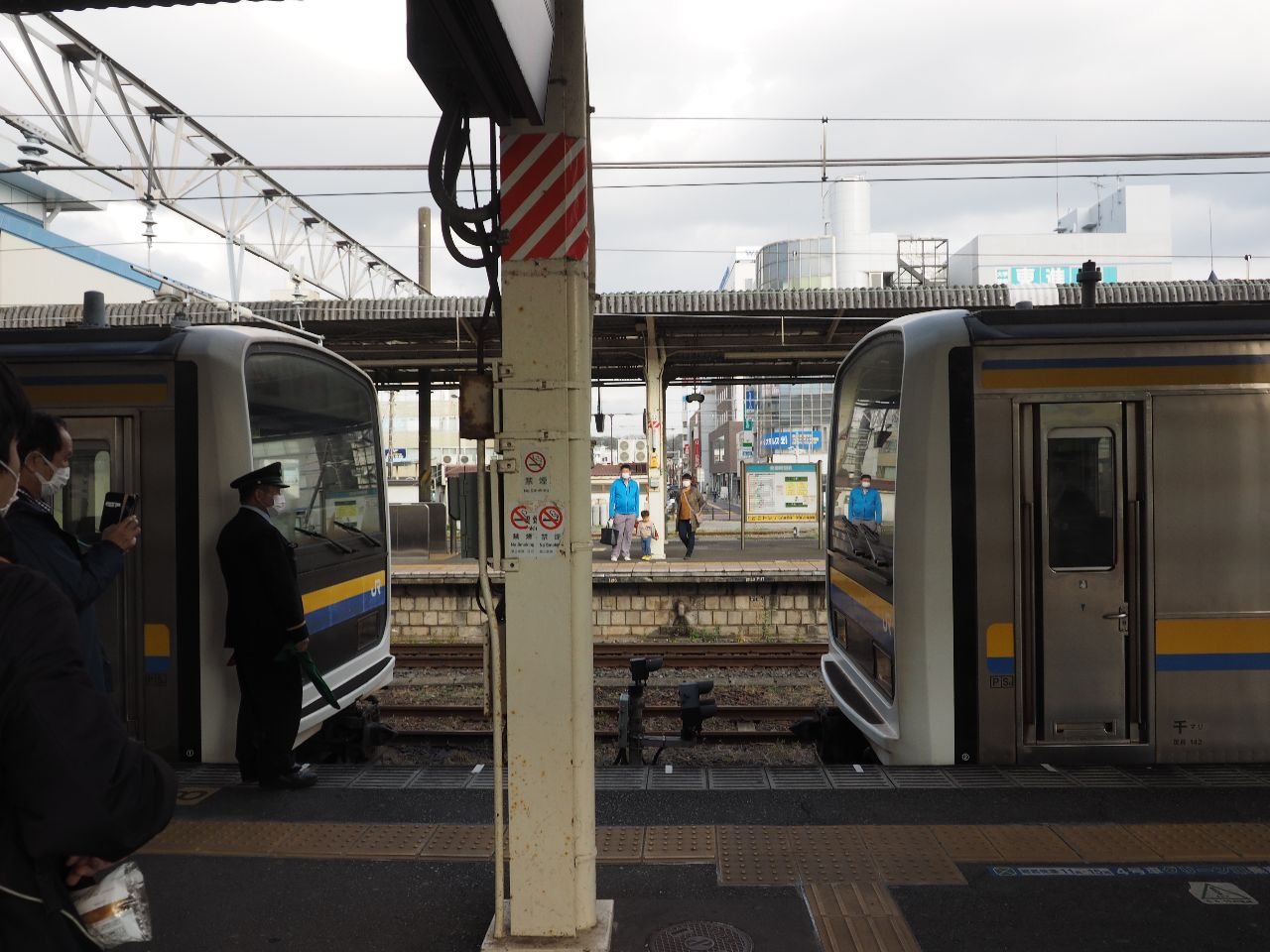 209系どうしの連結シーン